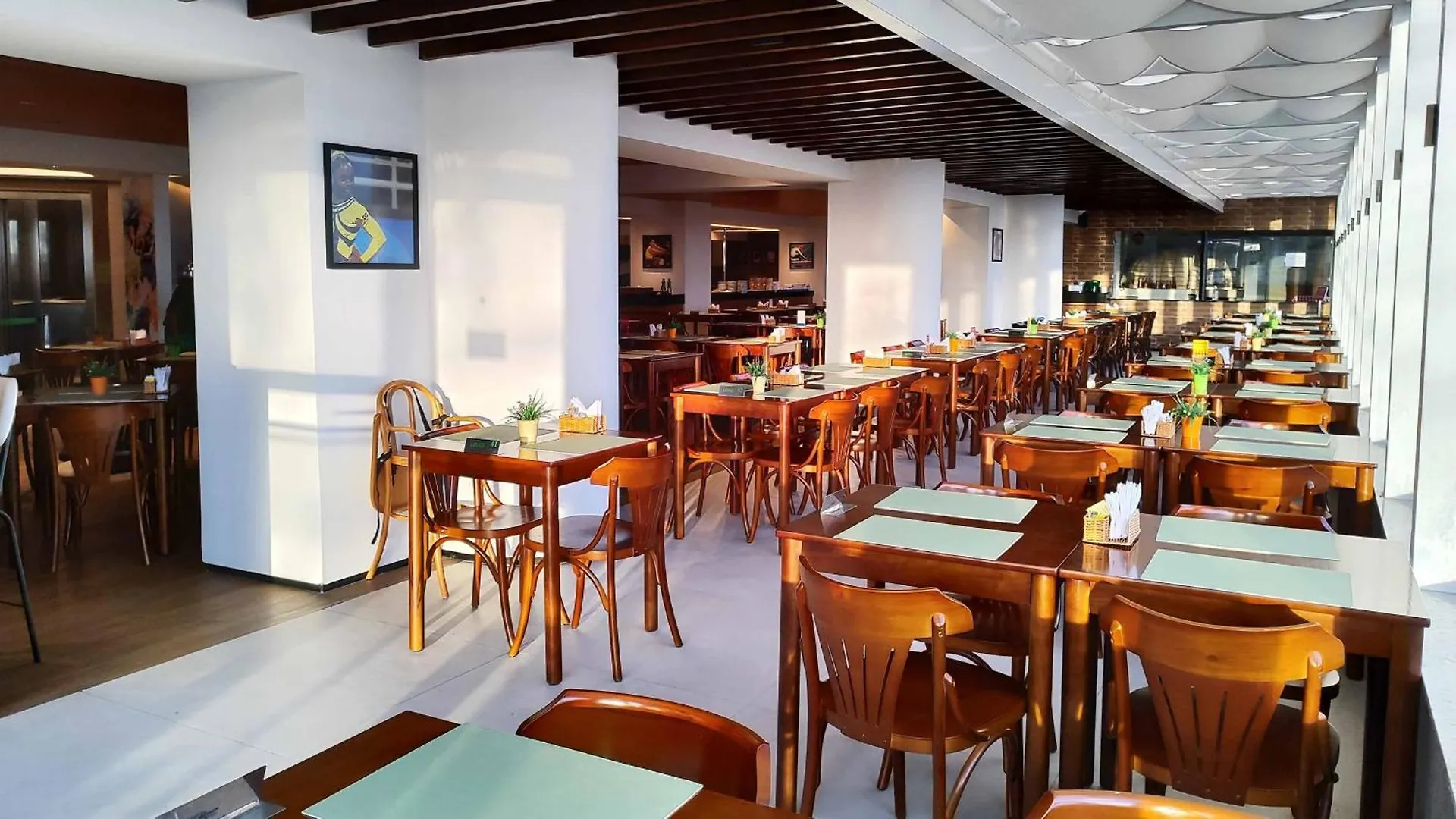 Holiday Inn Fortaleza By Ihg Hotel